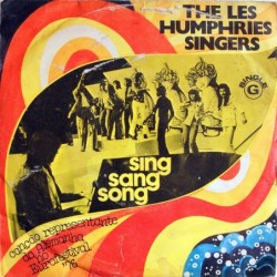 Les Humphries Singers Sing...