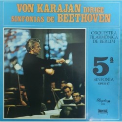 Herbert von Karajan Dirige...