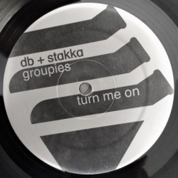 DJ DB + Stakka Groupies /...