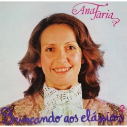 Ana Faria Brincando Aos...